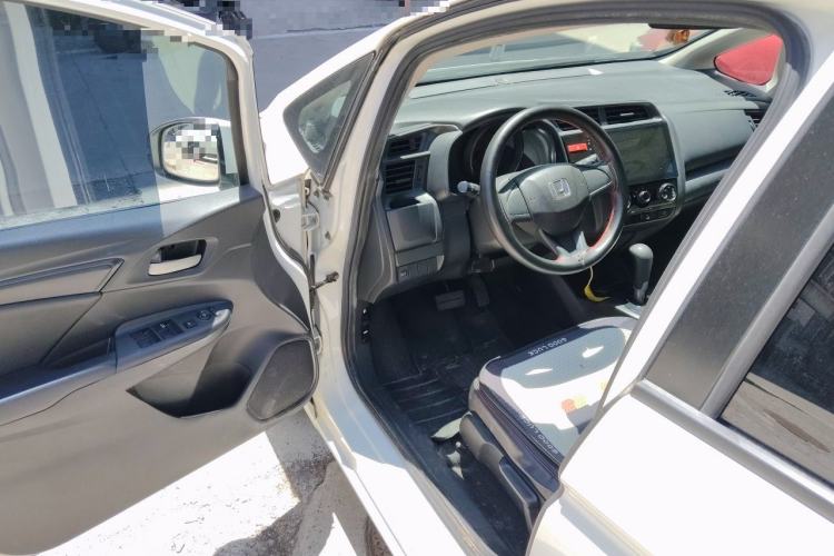 Used Honda Fit 2016 1.5L LX CVT Comfort Model Driver Seat