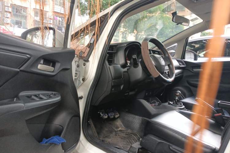 Used Honda Fit 2016 1.5L LX Manual Comfort Model Driver Seat