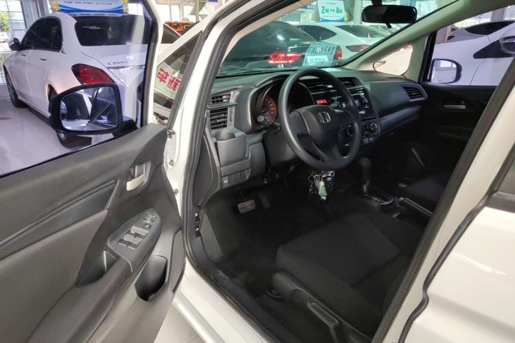 Used Honda Fit 2016 1.5L LX CVT Comfort Model Driver Seat