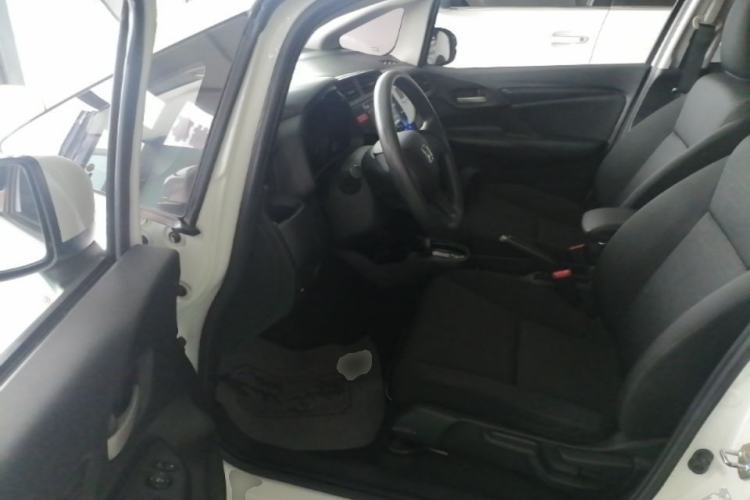 Used Honda Fit 2016 1.5L LXS CVT Comfort Sunroof Version Driver Seat