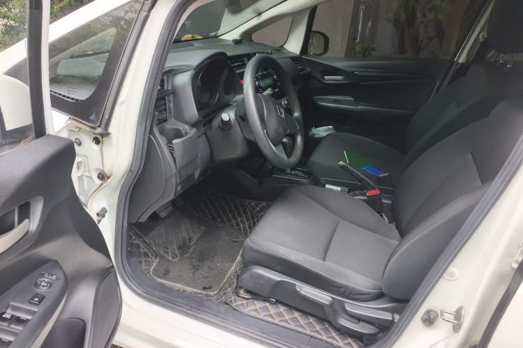 Used Honda Fit 2016 1.5L LX CVT Comfort Model Driver Seat