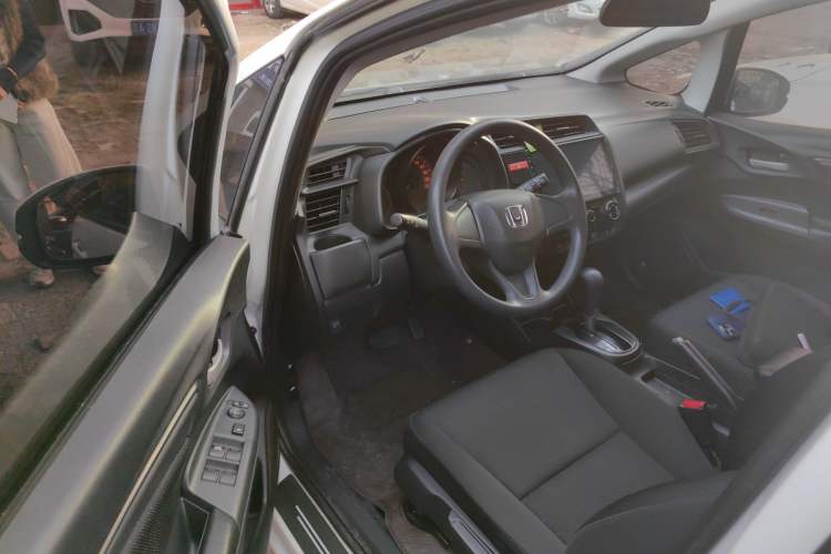 Used Honda Fit 2016 1.5L LX CVT Comfort Model Driver Seat