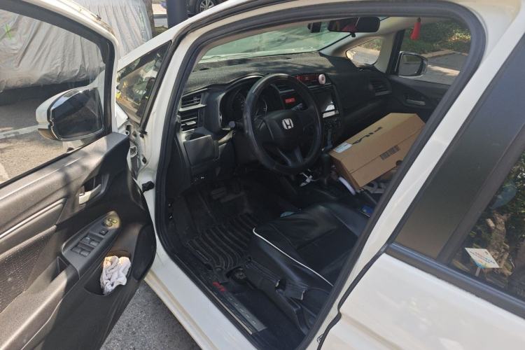 Used Honda Fit 2016 1.5L LXS CVT Comfort Sunroof Version Driver Seat
