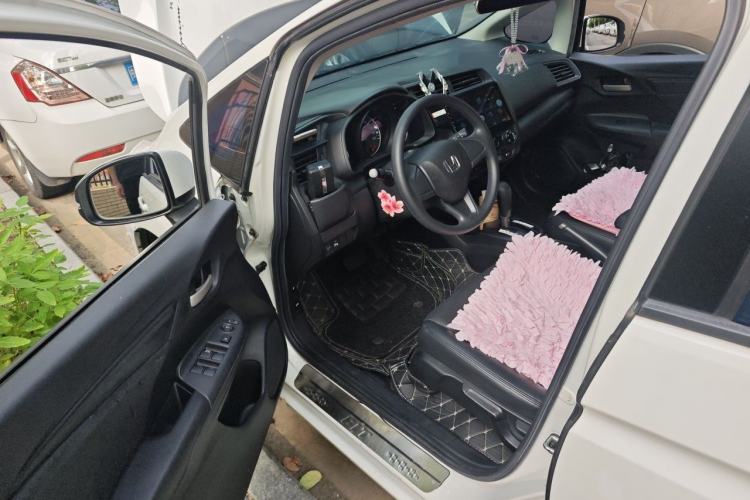 Used Honda Fit 2016 1.5L LXS CVT Comfort Sunroof Version Driver Seat