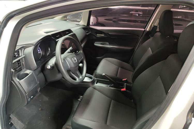 Used Honda Fit 2016 1.5L LXS CVT Comfort Sunroof Version Driver Seat