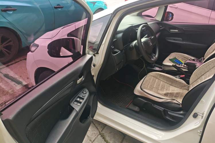 Used Honda Fit 2016 1.5L LX CVT Comfort Model Driver Seat