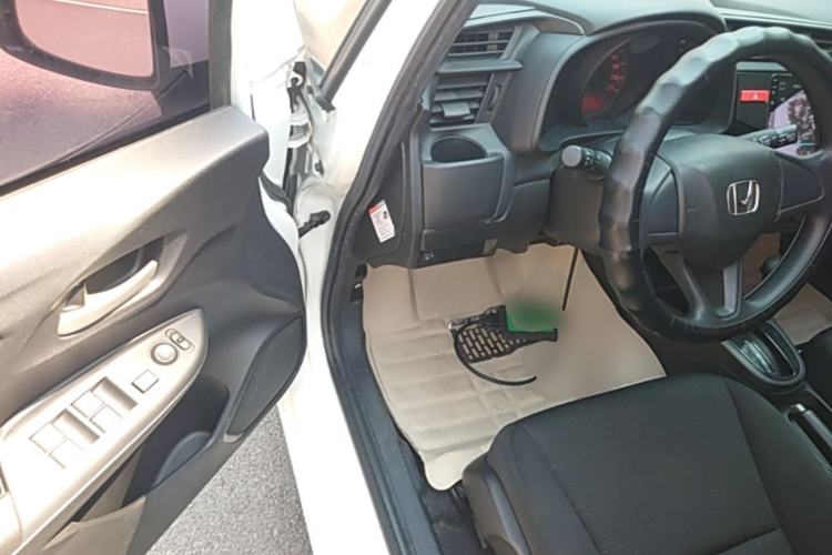 Used Honda Fit 2016 1.5L LX CVT Comfort Model Driver Seat