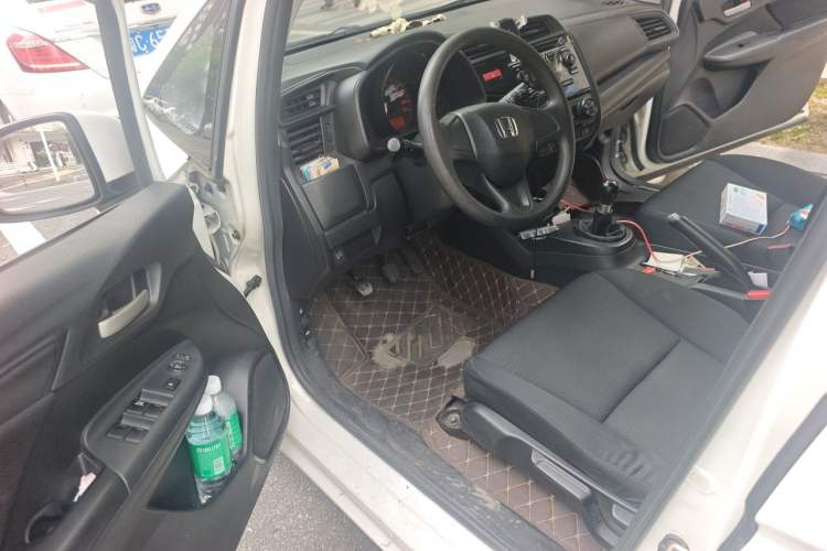 Used Honda Fit 2016 1.5L LX Manual Comfort Model Driver Seat