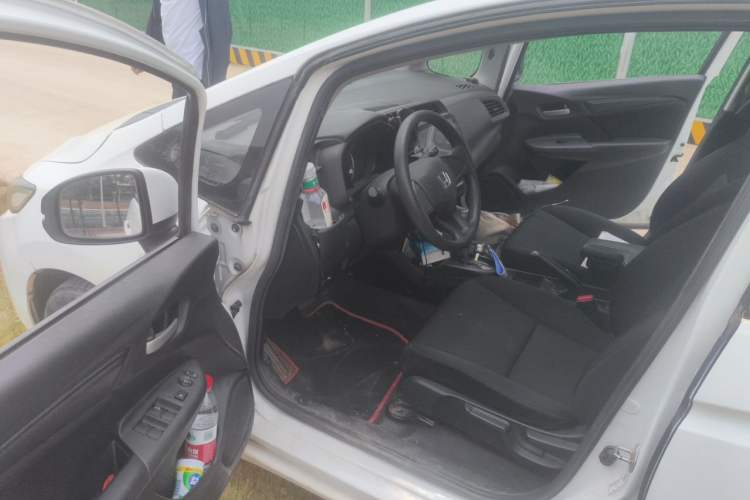 Used Honda Fit 2016 1.5L LXS CVT Comfort Sunroof Version Driver Seat
