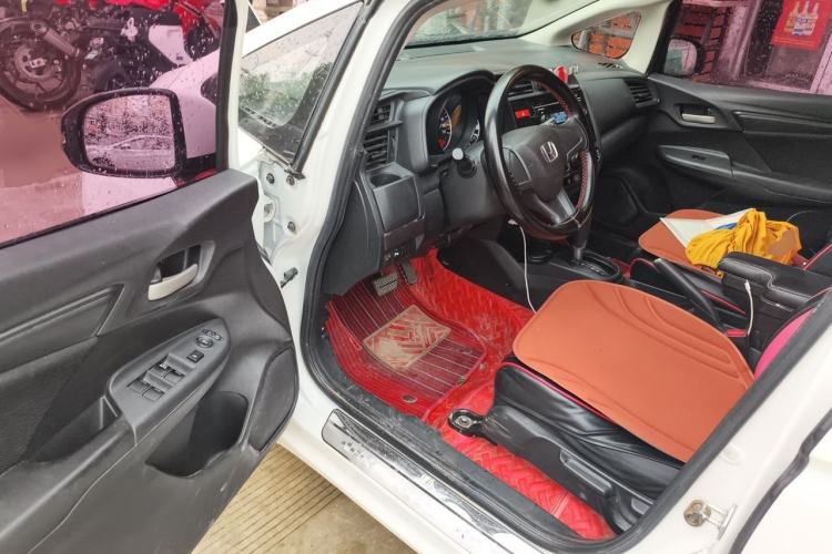 Used Honda Fit 2016 1.5L LXS CVT Comfort Sunroof Version Driver Seat