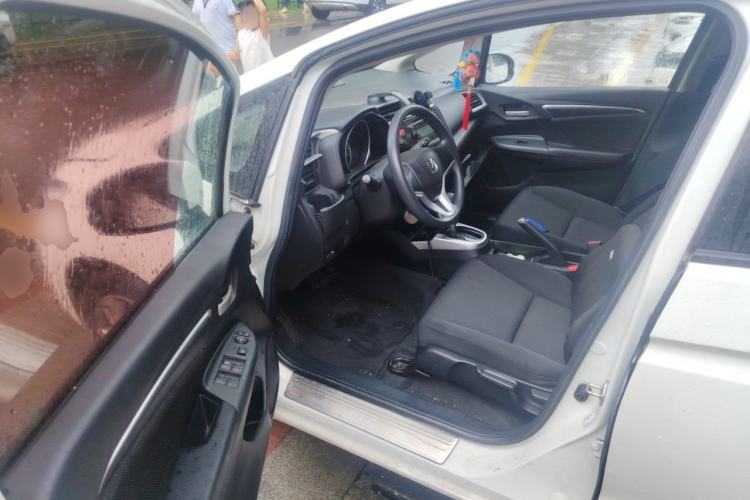 Used Honda Fit 2016 1.5L SE CVT Fashion Model Driver Seat