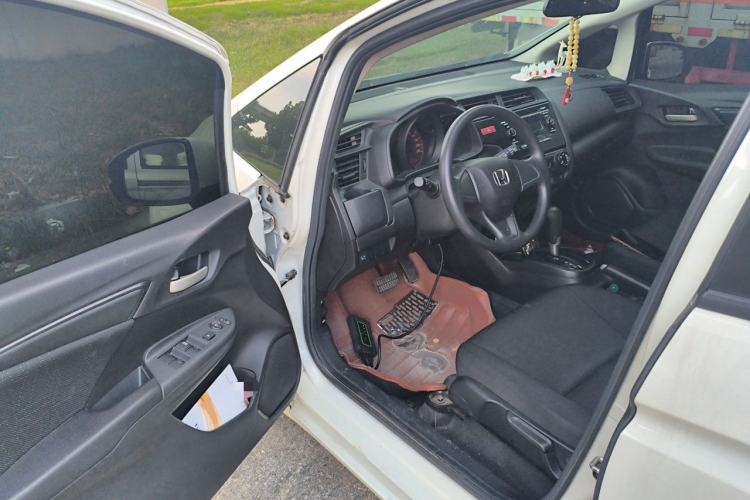 Used Honda Fit 2016 1.5L LX CVT Comfort Model Driver Seat
