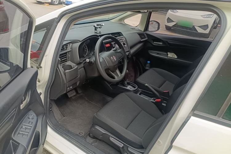 Used Honda Fit 2016 1.5L LXS CVT Comfort Sunroof Version Driver Seat