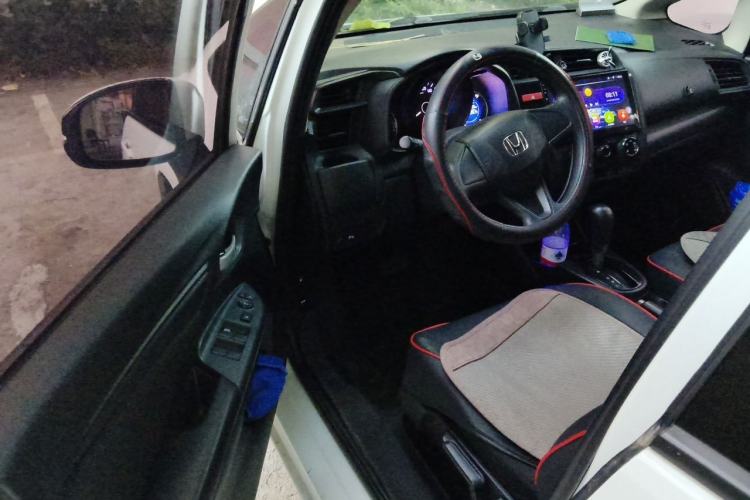 Used Honda Fit 2016 1.5L LXS CVT Comfort Sunroof Version Driver Seat