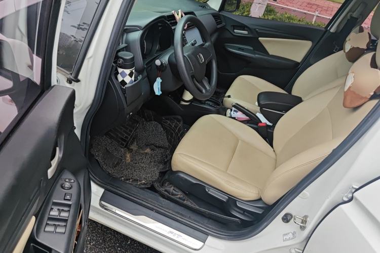 Used Honda Fit 2016 1.5L LXS CVT Comfort Sunroof Version Driver Seat