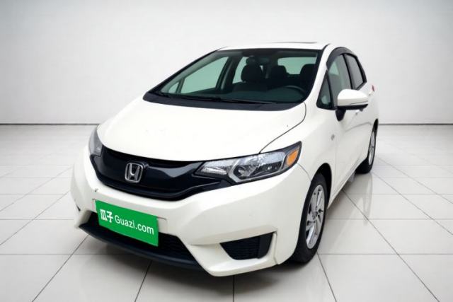 Ojetý Honda Fit 2016 1.5L LXS CVT Comfort Sunroof Version