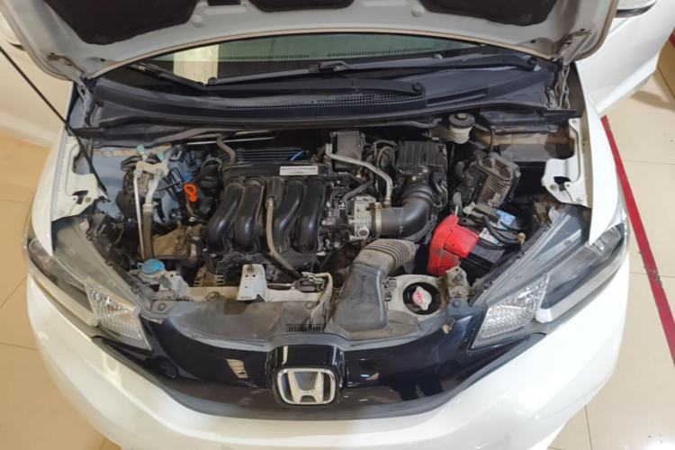 Used Honda Fit 2016 1.5L LXS CVT Comfort Sunroof Version Engine Bay