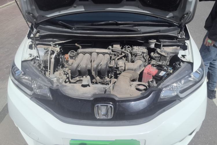 Used Honda Fit 2016 1.5L LXS CVT Comfort Sunroof Version Engine Bay