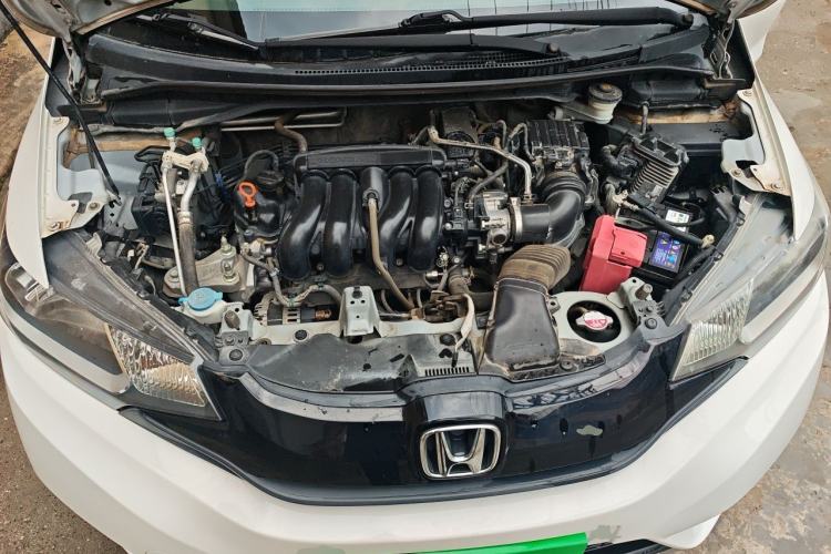 Used Honda Fit 2016 1.5L LXS CVT Comfort Sunroof Version Engine Bay