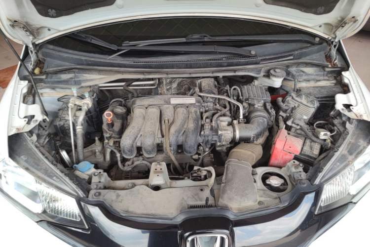Used Honda Fit 2016 1.5L LX Manual Comfort Model Engine Bay