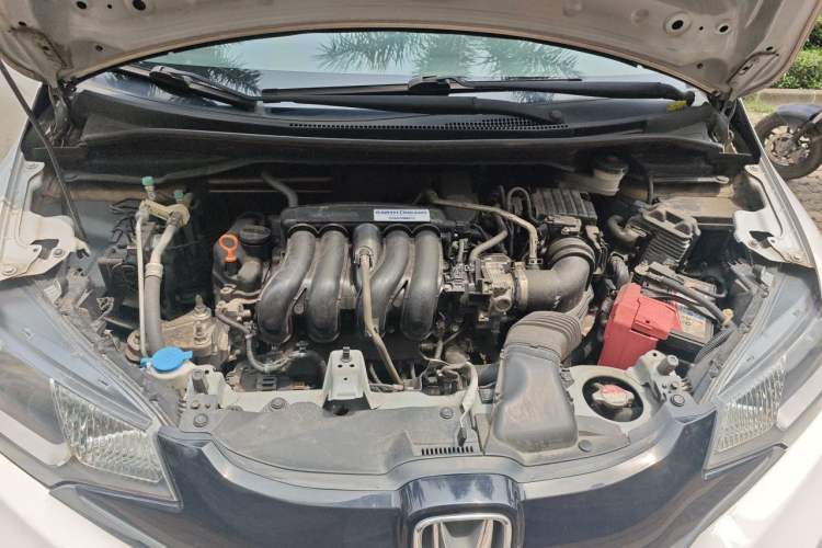 Used Honda Fit 2016 1.5L SES CVT Fashion Sunroof Edition Engine Bay