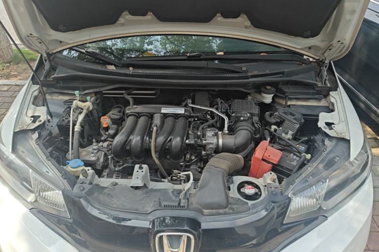 Used Honda Fit 2016 1.5L LXS CVT Comfort Sunroof Version Engine Bay
