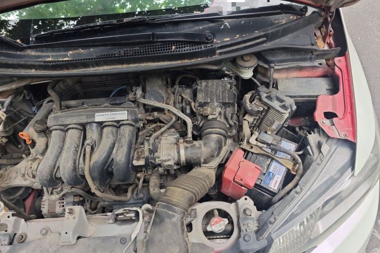 Used Honda Fit 2016 1.5L LX CVT Comfort Model Engine Bay Left