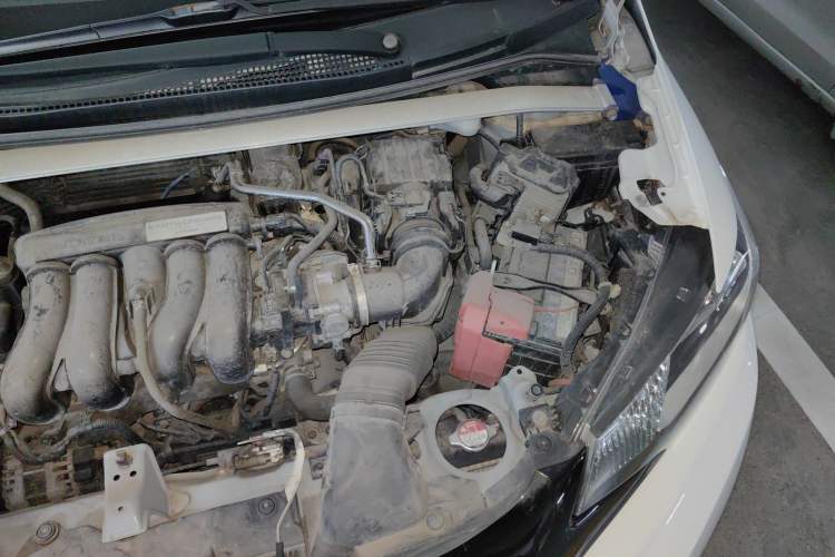 Used Honda Fit 2016 1.5L LX Manual Comfort Model Engine Bay Left
