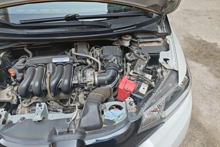 Used Honda Fit 2016 1.5L LXS CVT Comfort Sunroof Version Engine Bay Left