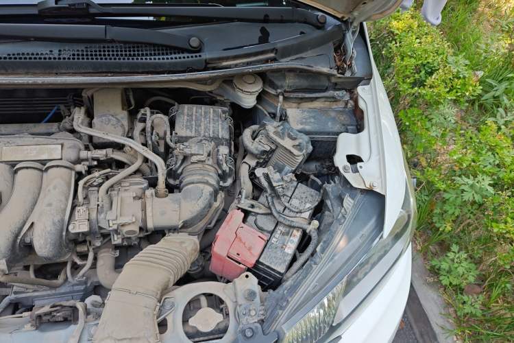 Used Honda Fit 2016 1.5L LX CVT Comfort Model Engine Bay Left