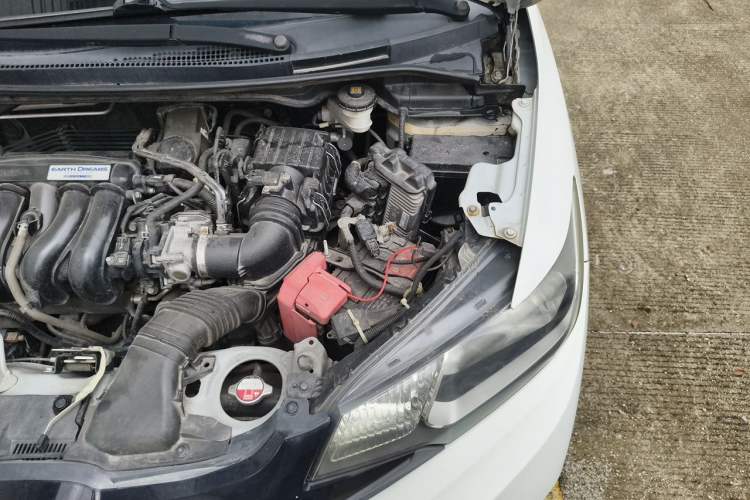 Used Honda Fit 2016 1.5L LXS CVT Comfort Sunroof Version Engine Bay Left