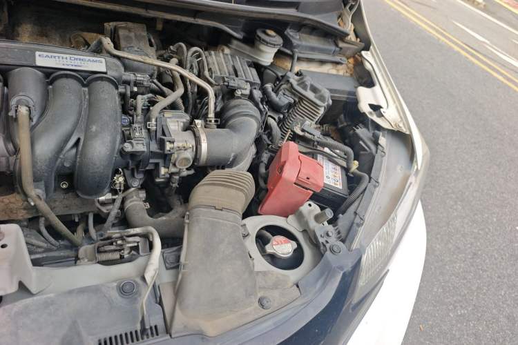 Used Honda Fit 2016 1.5L LX Manual Comfort Model Engine Bay Left