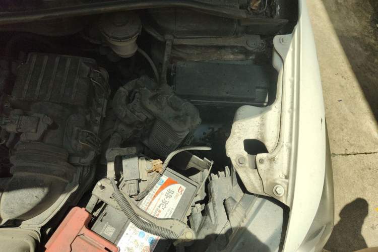 Used Honda Fit 2016 1.5L LX CVT Comfort Model Engine Bay Left