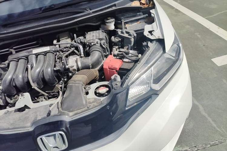Used Honda Fit 2016 1.5L LX Manual Comfort Model Engine Bay Left