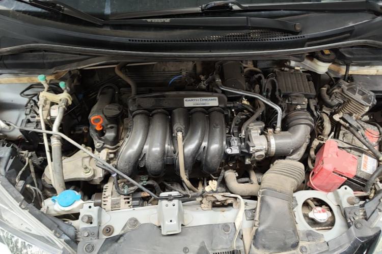 Used Honda Fit 2016 1.5L LXS CVT Comfort Sunroof Version Engine Bay