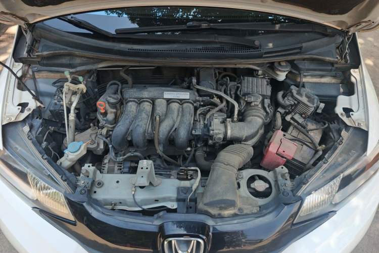 Used Honda Fit 2016 1.5L LXS CVT Comfort Sunroof Version Engine Bay