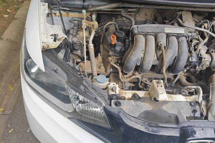 Used Honda Fit 2016 1.5L LX CVT Comfort Model Engine Bay Right