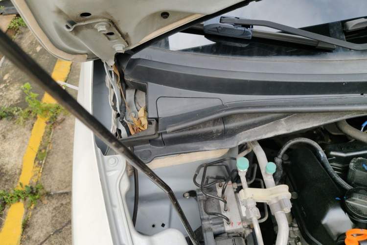 Used Honda Fit 2016 1.5L LXS CVT Comfort Sunroof Version Engine Bay Right