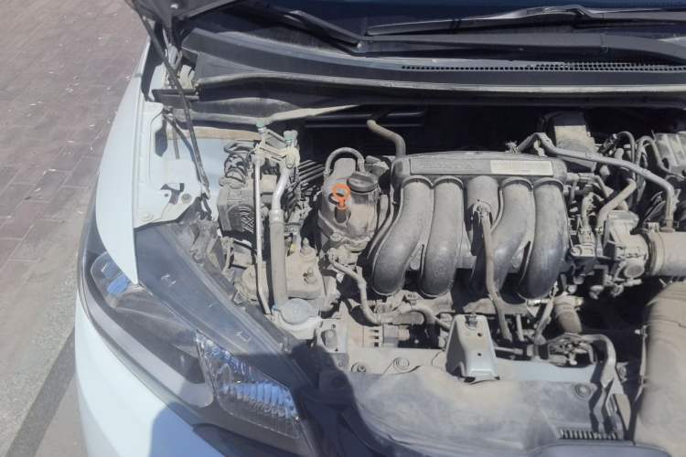 Used Honda Fit 2016 1.5L LXS CVT Comfort Sunroof Version Engine Bay Right