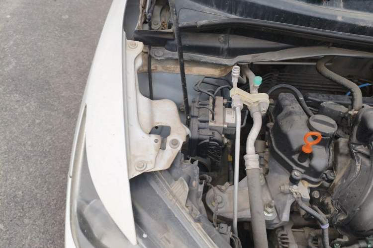Used Honda Fit 2016 1.5L LX CVT Comfort Model Engine Bay Right