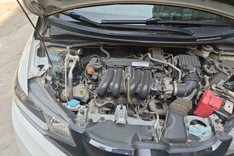 Used Honda Fit 2016 1.5L LXS CVT Comfort Sunroof Version Engine Bay Right
