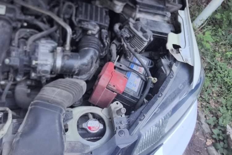 Used Honda Fit 2016 1.5L LX CVT Comfort Model Engine Bay Right