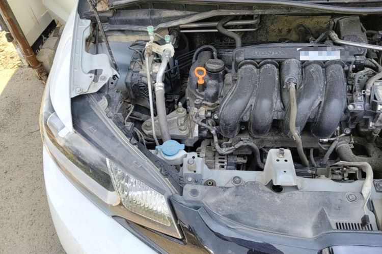 Used Honda Fit 2016 1.5L LXS CVT Comfort Sunroof Version Engine Bay Right