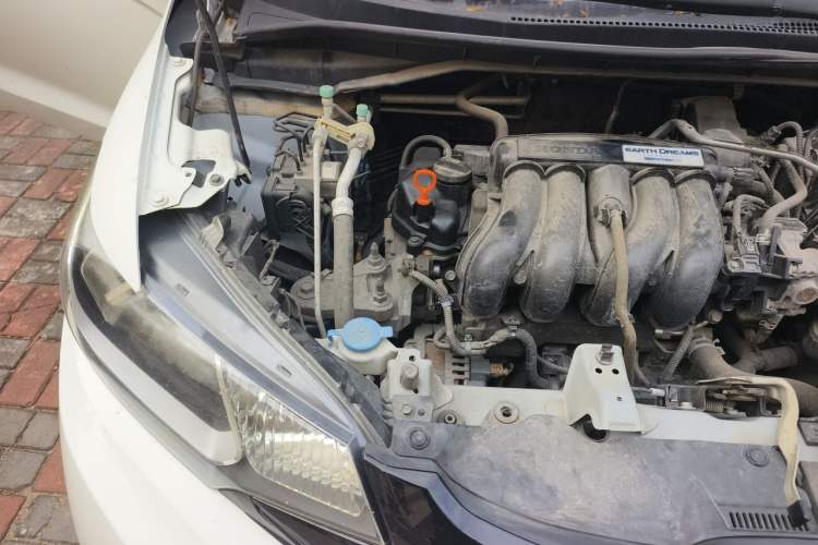 Used Honda Fit 2016 1.5L LX Manual Comfort Model Engine Bay Right