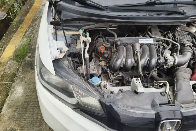 Used Honda Fit 2016 1.5L LXS CVT Comfort Sunroof Version Engine Bay Right