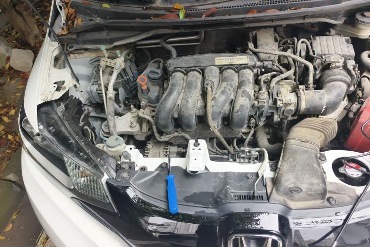 Used Honda Fit 2016 1.5L LX CVT Comfort Model Engine Bay Right
