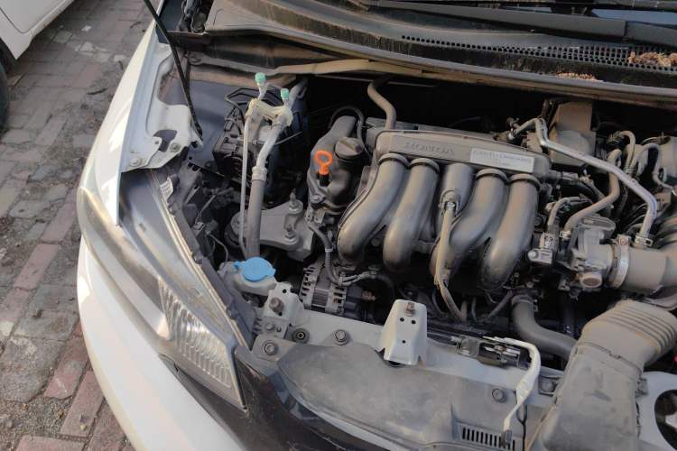 Used Honda Fit 2016 1.5L LX CVT Comfort Model Engine Bay Right