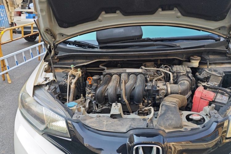Used Honda Fit 2016 1.5L LX CVT Comfort Model Engine Bay Right