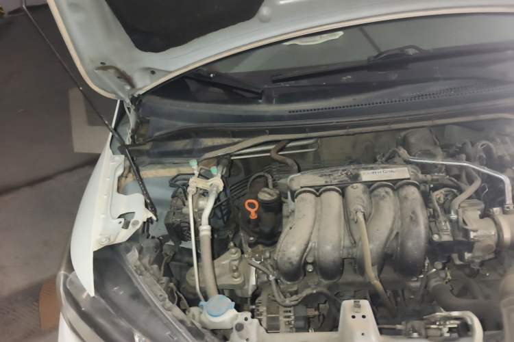 Used Honda Fit 2016 1.5L LXS CVT Comfort Sunroof Version Engine Bay Right