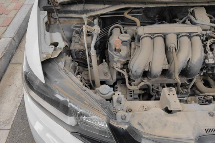 Used Honda Fit 2016 1.5L LXS CVT Comfort Sunroof Version Engine Bay Right